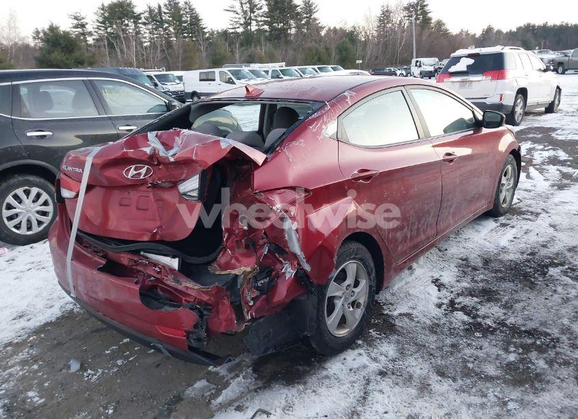 Photo 4 of 2014 Hyundai Elantra SE (VIN 5NPDH4AE9EH542736)
