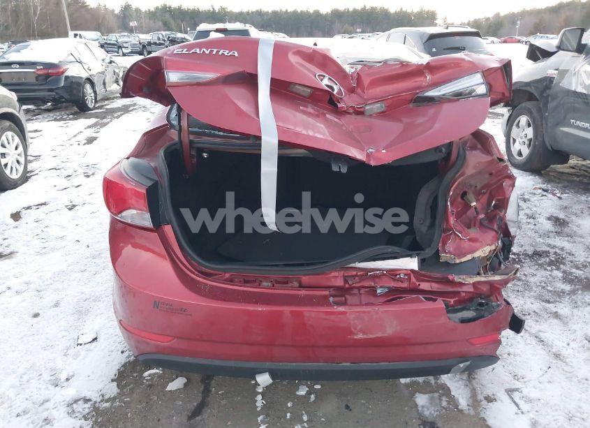 Photo 6 of 2014 Hyundai Elantra SE (VIN 5NPDH4AE9EH542736)
