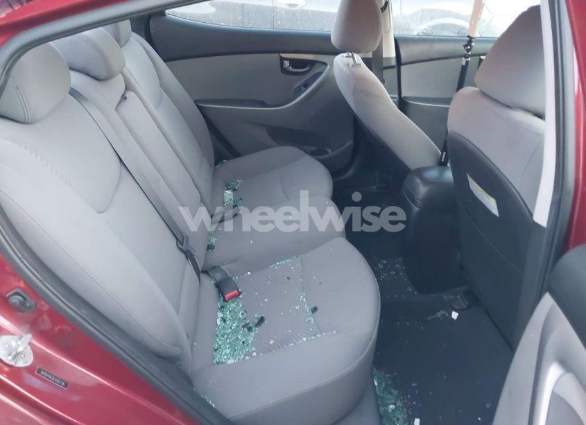 Photo 8 of 2014 Hyundai Elantra SE (VIN 5NPDH4AE9EH542736)