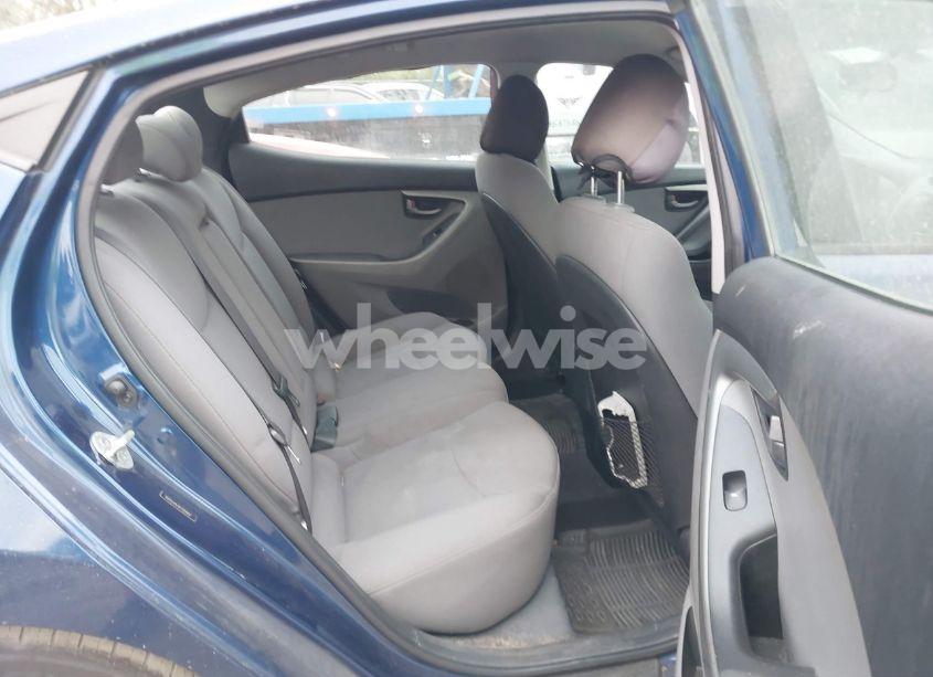 Photo 8 of 2015 Hyundai Elantra SE (VIN 5NPDH4AE9FH559697)