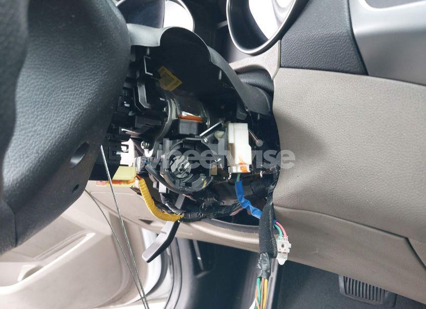 Photo 13 of 2015 Hyundai Elantra SE (VIN 5NPDH4AE9FH563684)