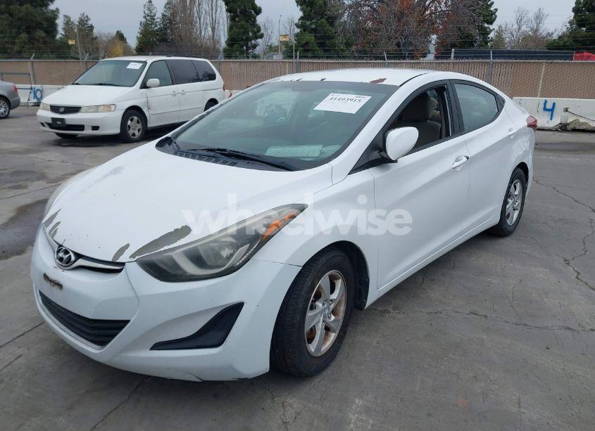 Photo 6 of 2015 Hyundai Elantra SE (VIN 5NPDH4AE9FH563684)