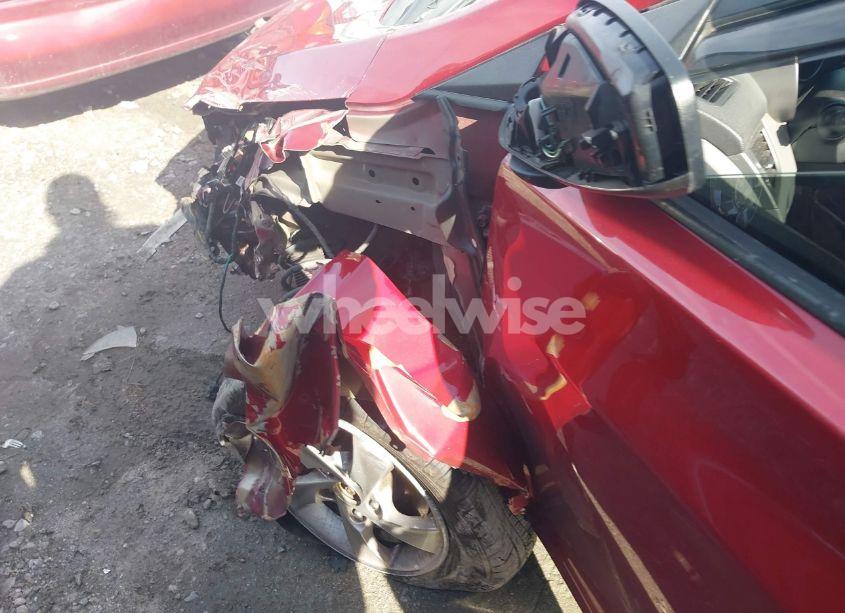 Photo 6 of 2015 Hyundai Elantra SE (VIN 5NPDH4AE9FH565855)