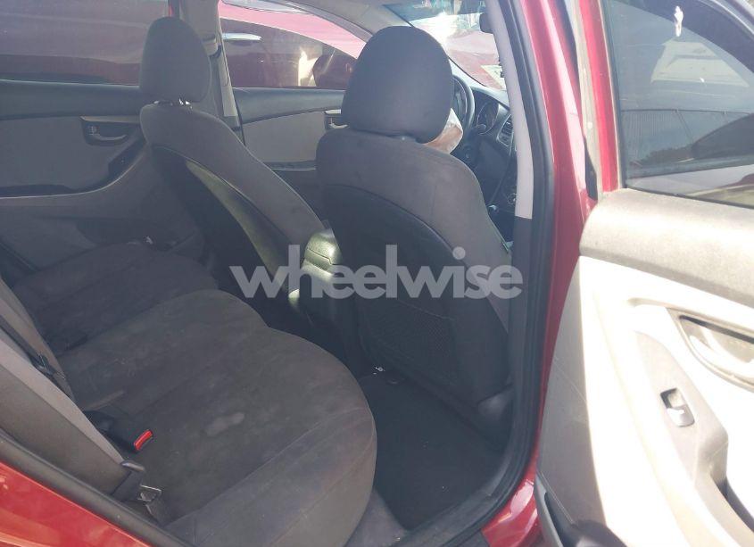 Photo 8 of 2015 Hyundai Elantra SE (VIN 5NPDH4AE9FH565855)