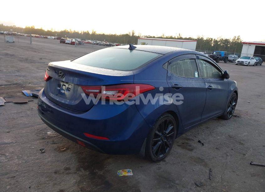 Photo 4 of 2015 Hyundai Elantra SE (VIN 5NPDH4AE9FH572790)