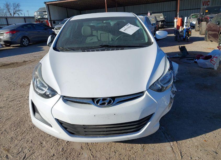 Photo 13 of 2015 Hyundai Elantra SE (VIN 5NPDH4AE9FH613399)