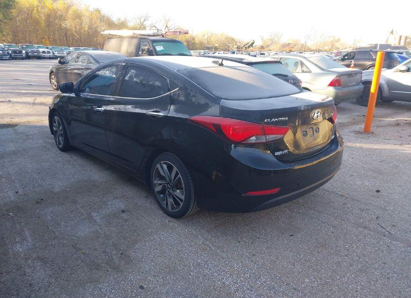 Photo 3 of 2015 Hyundai Elantra LIMITED (VIN 5NPDH4AE9FH616934)