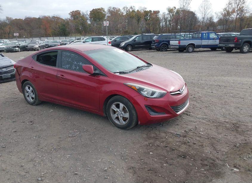 2015 Hyundai Elantra SE (VIN 5NPDH4AE9FH648010) main photo