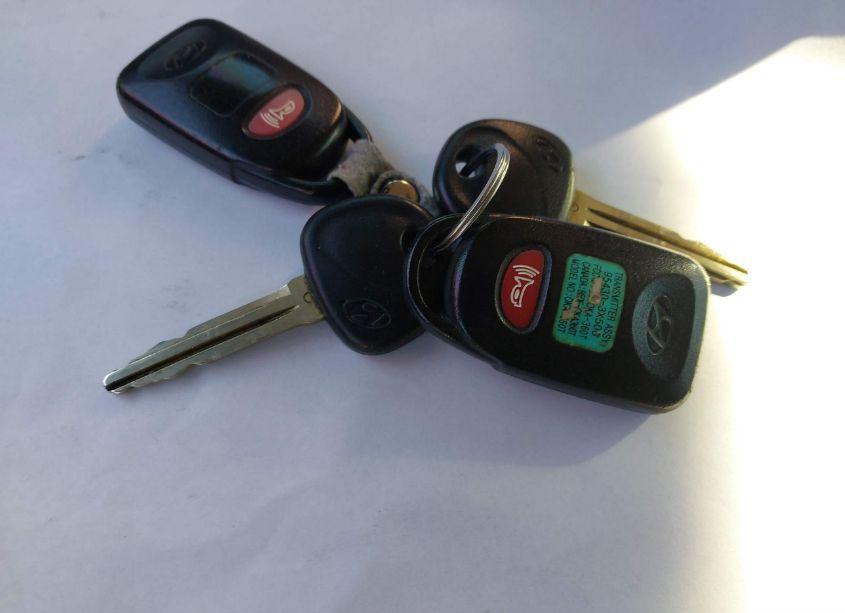 Photo 11 of 2015 Hyundai Elantra SE (VIN 5NPDH4AE9FH648010)