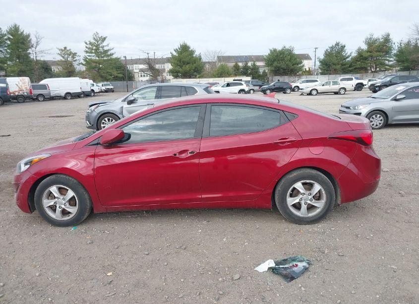 Photo 14 of 2015 Hyundai Elantra SE (VIN 5NPDH4AE9FH648010)