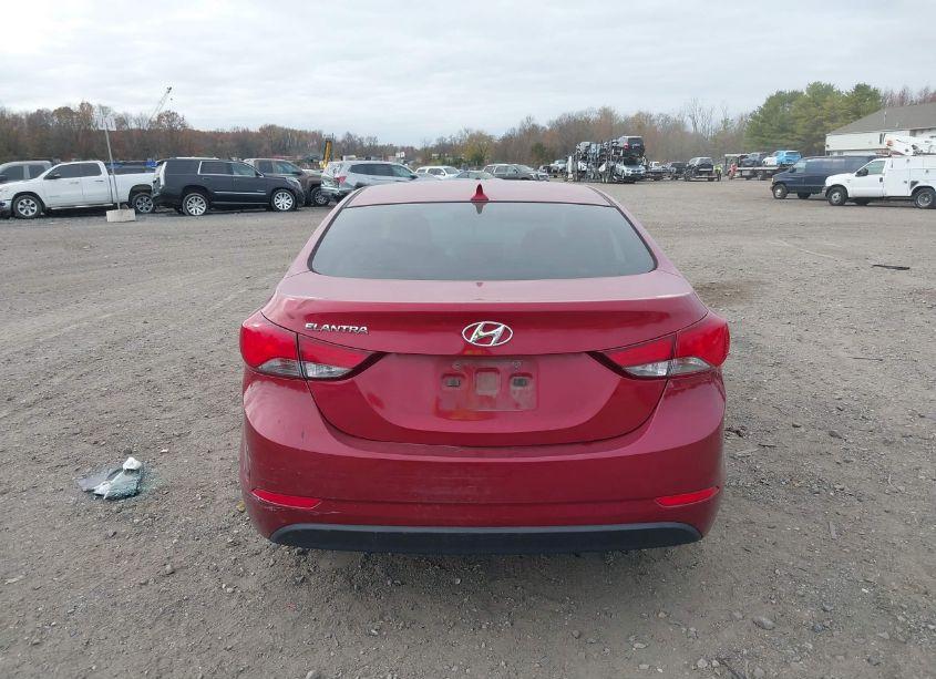 Photo 16 of 2015 Hyundai Elantra SE (VIN 5NPDH4AE9FH648010)