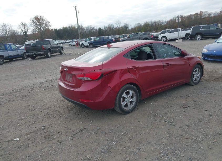 Photo 4 of 2015 Hyundai Elantra SE (VIN 5NPDH4AE9FH648010)