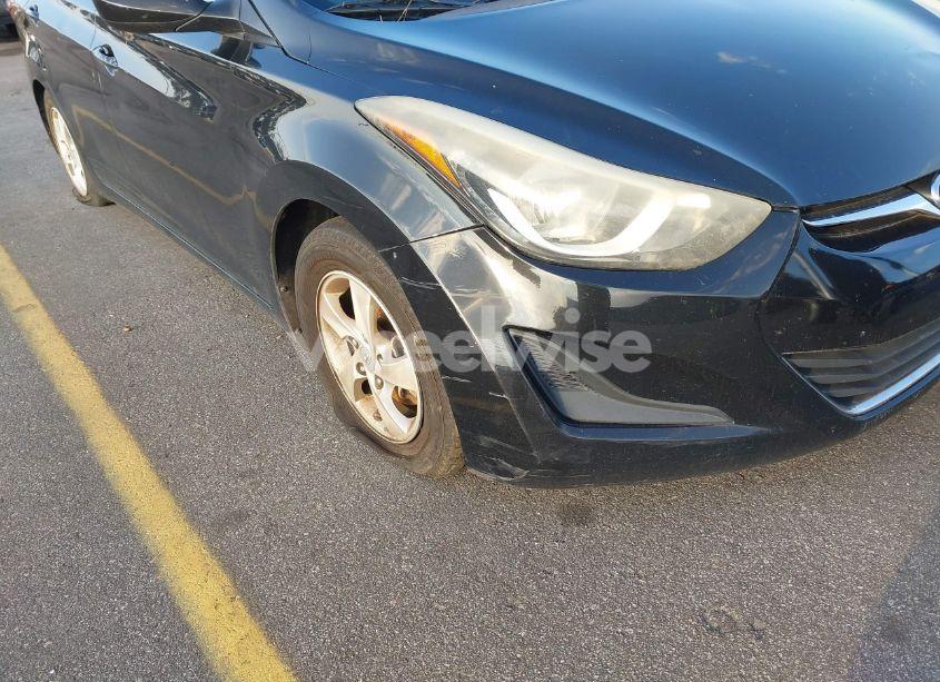 Photo 14 of 2015 Hyundai Elantra SE (VIN 5NPDH4AE9FH650498)