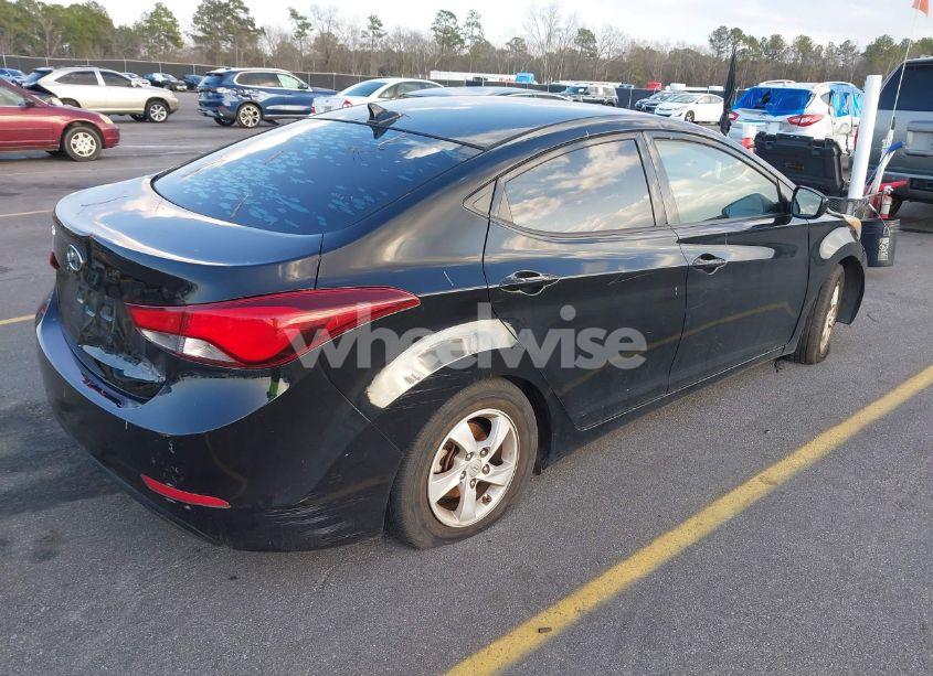 Photo 4 of 2015 Hyundai Elantra SE (VIN 5NPDH4AE9FH650498)