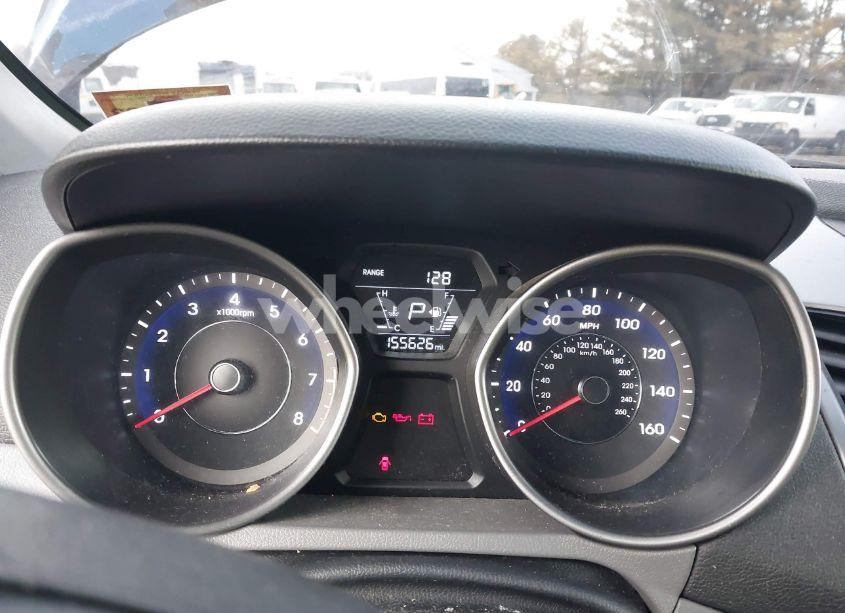 Photo 7 of 2016 Hyundai Elantra SE (VIN 5NPDH4AE9GH654892)