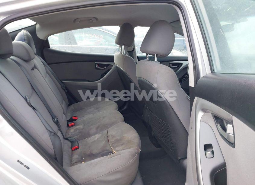 Photo 8 of 2016 Hyundai Elantra SE (VIN 5NPDH4AE9GH662121)