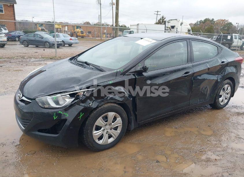 Photo 6 of 2016 Hyundai Elantra SE (VIN 5NPDH4AE9GH669053)