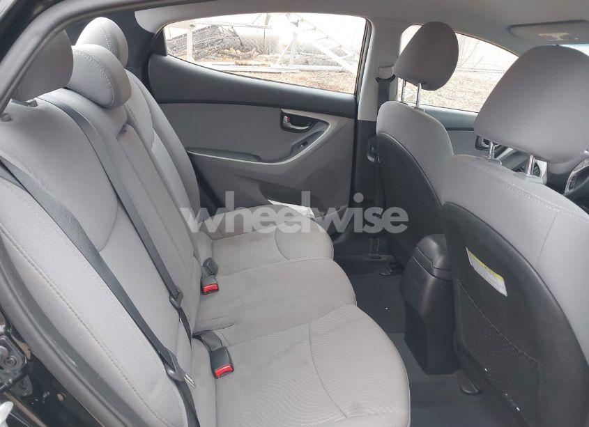 Photo 8 of 2016 Hyundai Elantra SE (VIN 5NPDH4AE9GH669053)