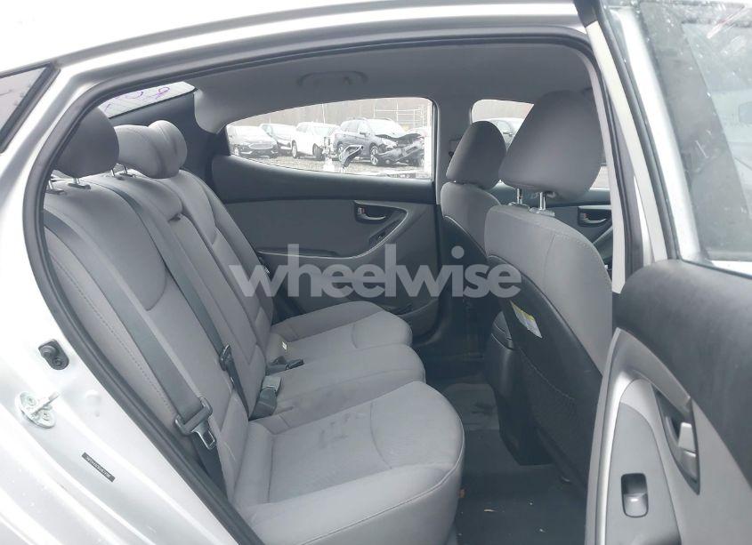 Photo 8 of 2016 Hyundai Elantra SE (VIN 5NPDH4AE9GH674186)