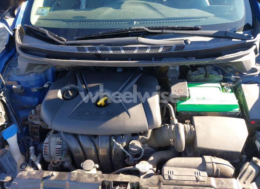 Photo 10 of 2016 Hyundai Elantra SE (VIN 5NPDH4AE9GH680411)