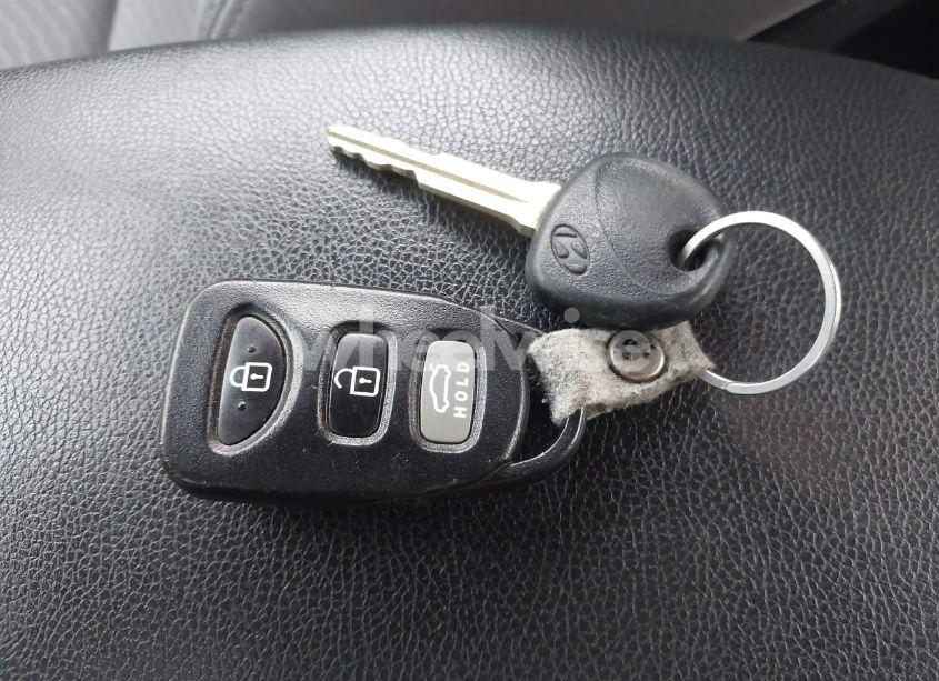 Photo 11 of 2016 Hyundai Elantra SE (VIN 5NPDH4AE9GH686709)