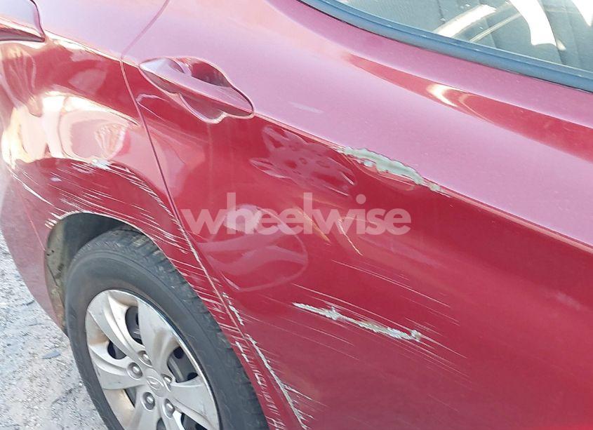 Photo 6 of 2016 Hyundai Elantra SE (VIN 5NPDH4AE9GH701239)