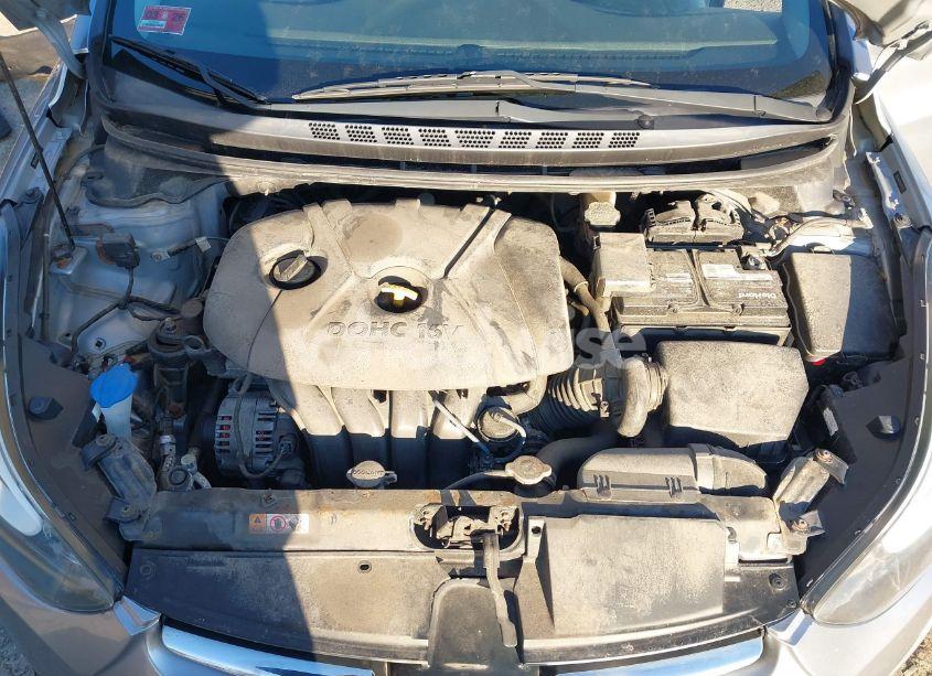 Photo 10 of 2016 Hyundai Elantra SE (VIN 5NPDH4AE9GH714721)