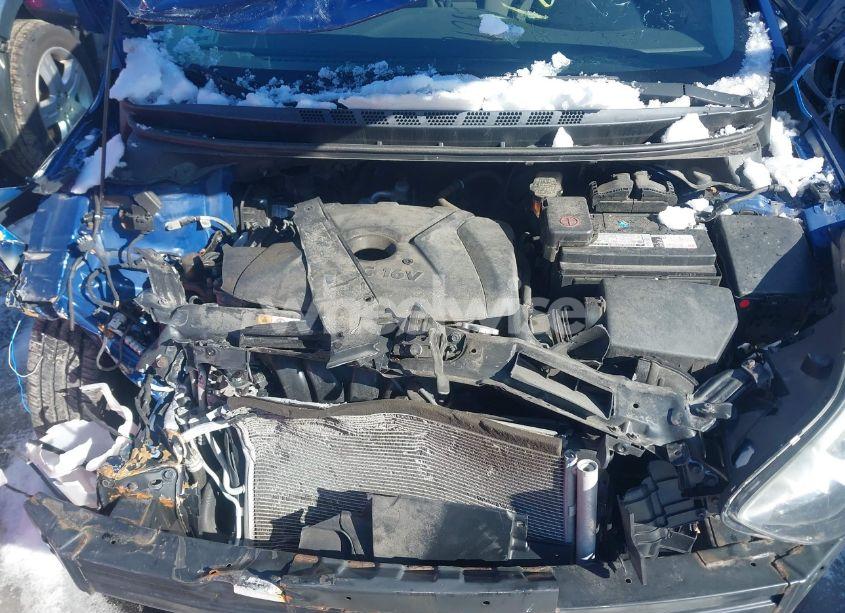 Photo 10 of 2016 Hyundai Elantra SE (VIN 5NPDH4AE9GH717523)