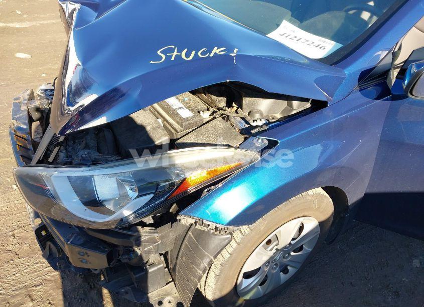 Photo 18 of 2016 Hyundai Elantra SE (VIN 5NPDH4AE9GH717523)