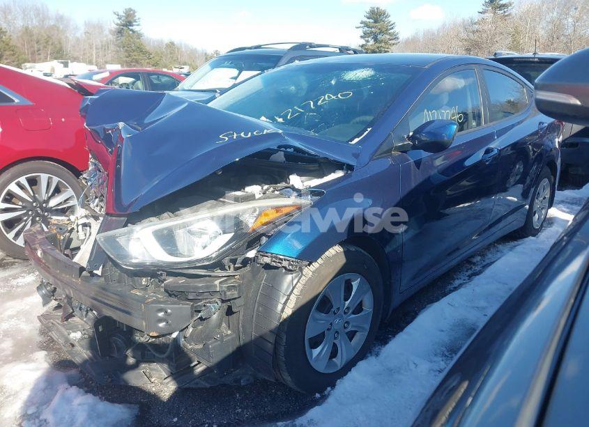 Photo 2 of 2016 Hyundai Elantra SE (VIN 5NPDH4AE9GH717523)