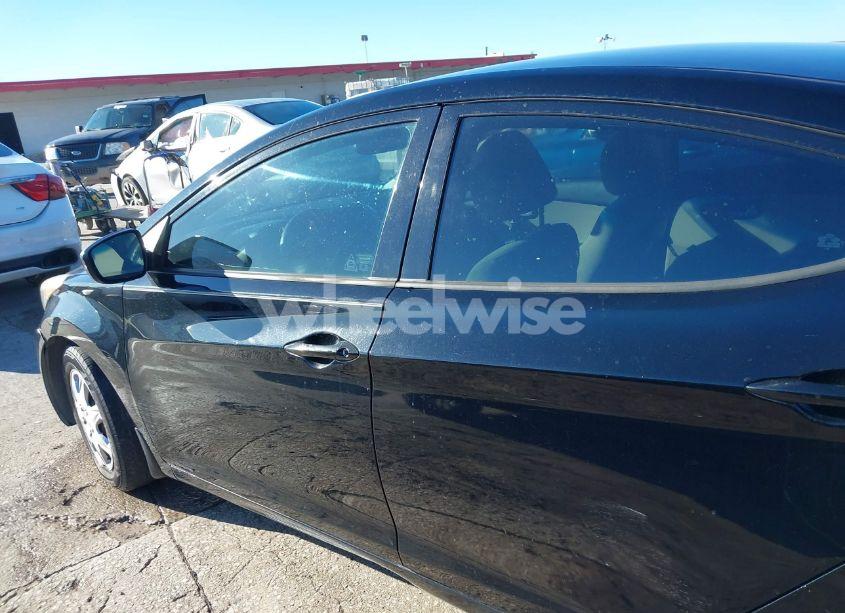 Photo 14 of 2016 Hyundai Elantra SE (VIN 5NPDH4AE9GH718798)