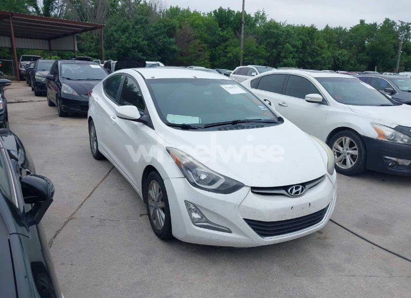 2016 Hyundai Elantra SE (VIN 5NPDH4AE9GH726853) main photo