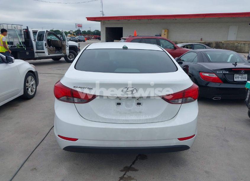 Photo 16 of 2016 Hyundai Elantra SE (VIN 5NPDH4AE9GH726853)