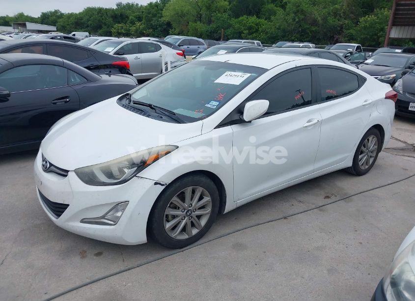 Photo 2 of 2016 Hyundai Elantra SE (VIN 5NPDH4AE9GH726853)