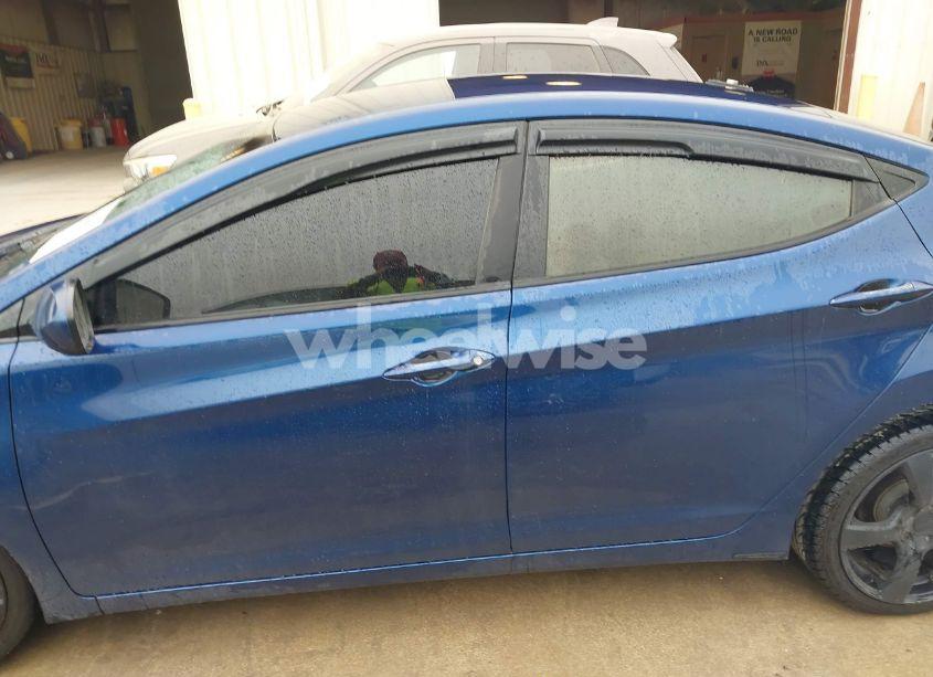 Photo 14 of 2016 Hyundai Elantra SE (VIN 5NPDH4AE9GH743880)