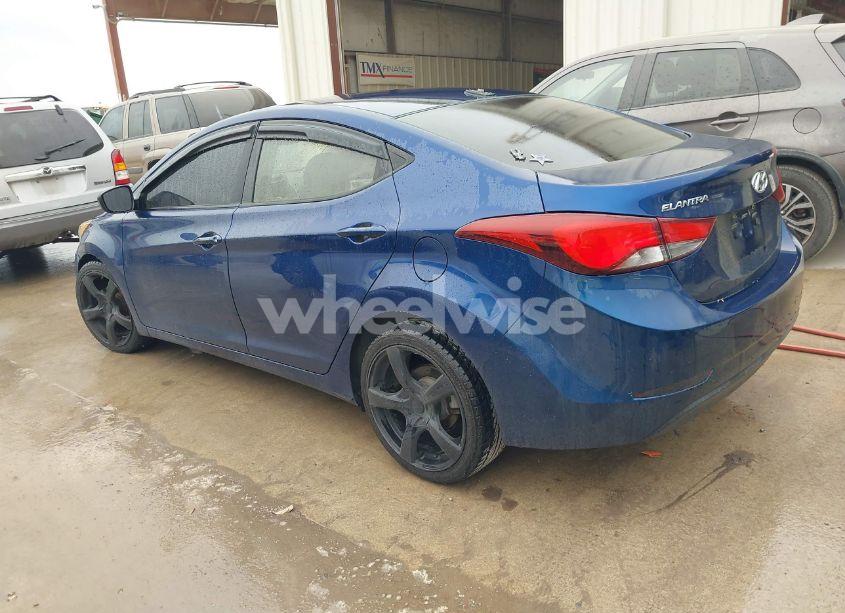 Photo 3 of 2016 Hyundai Elantra SE (VIN 5NPDH4AE9GH743880)