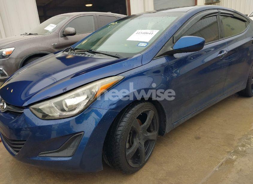 Photo 6 of 2016 Hyundai Elantra SE (VIN 5NPDH4AE9GH743880)