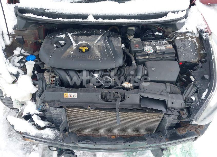 Photo 10 of 2016 Hyundai Elantra SE (VIN 5NPDH4AE9GH749985)