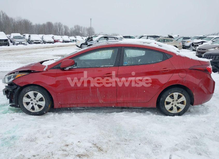 Photo 15 of 2016 Hyundai Elantra SE (VIN 5NPDH4AE9GH749985)