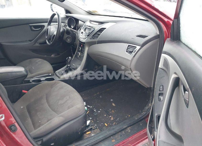 Photo 5 of 2016 Hyundai Elantra SE (VIN 5NPDH4AE9GH749985)