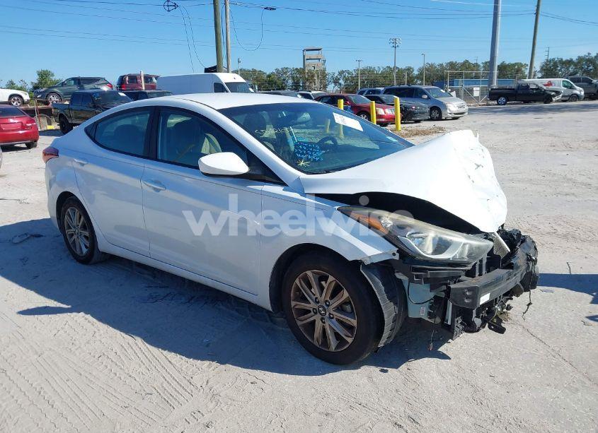 2016 Hyundai Elantra SE (VIN 5NPDH4AE9GH751803) main photo