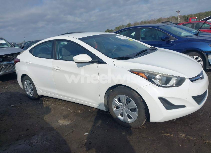 Photo 13 of 2016 Hyundai Elantra SE (VIN 5NPDH4AE9GH752224)