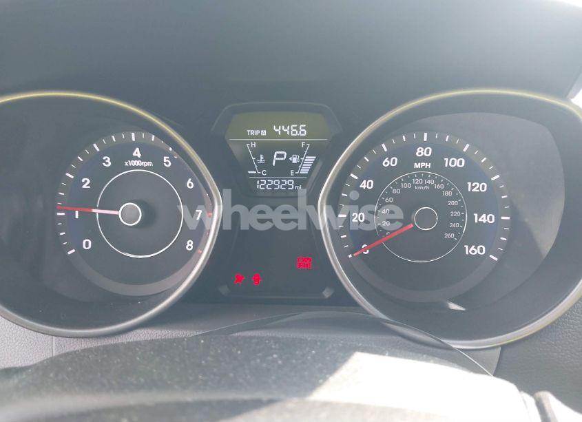 Photo 15 of 2016 Hyundai Elantra SE (VIN 5NPDH4AE9GH752224)