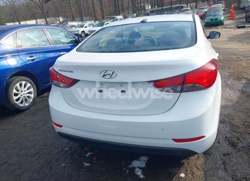 Photo 16 of 2016 Hyundai Elantra SE (VIN 5NPDH4AE9GH752224)