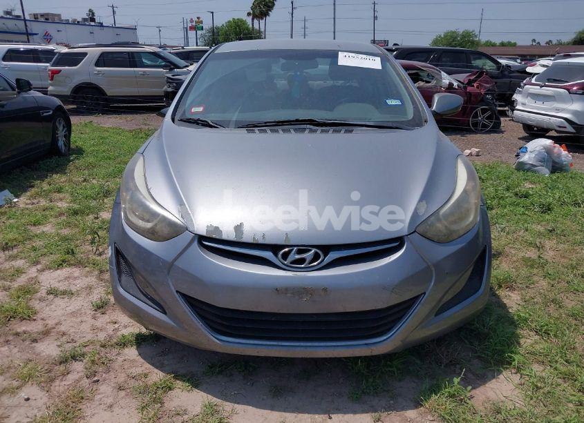 Photo 12 of 2016 Hyundai Elantra SE (VIN 5NPDH4AE9GH758184)
