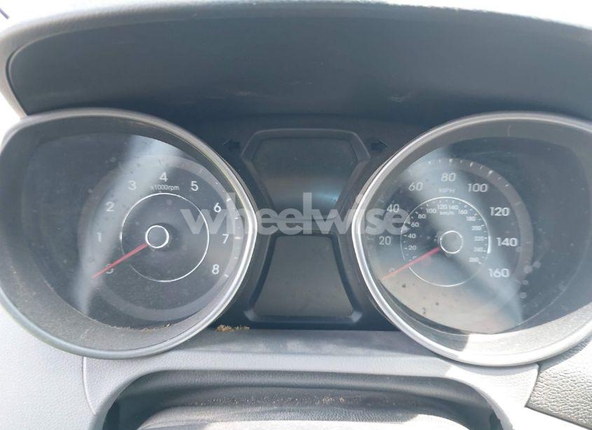 Photo 7 of 2016 Hyundai Elantra SE (VIN 5NPDH4AE9GH758184)