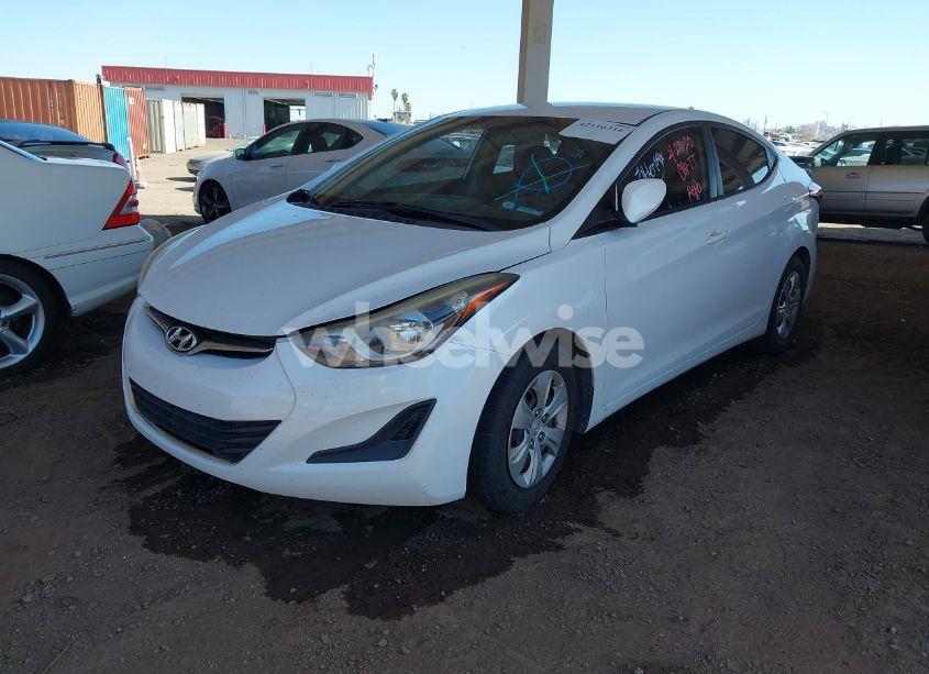 Photo 2 of 2016 Hyundai Elantra SE (VIN 5NPDH4AE9GH767791)