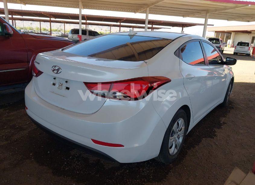 Photo 4 of 2016 Hyundai Elantra SE (VIN 5NPDH4AE9GH767791)