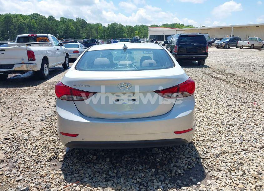 Photo 16 of 2016 Hyundai Elantra SE (VIN 5NPDH4AE9GH768620)