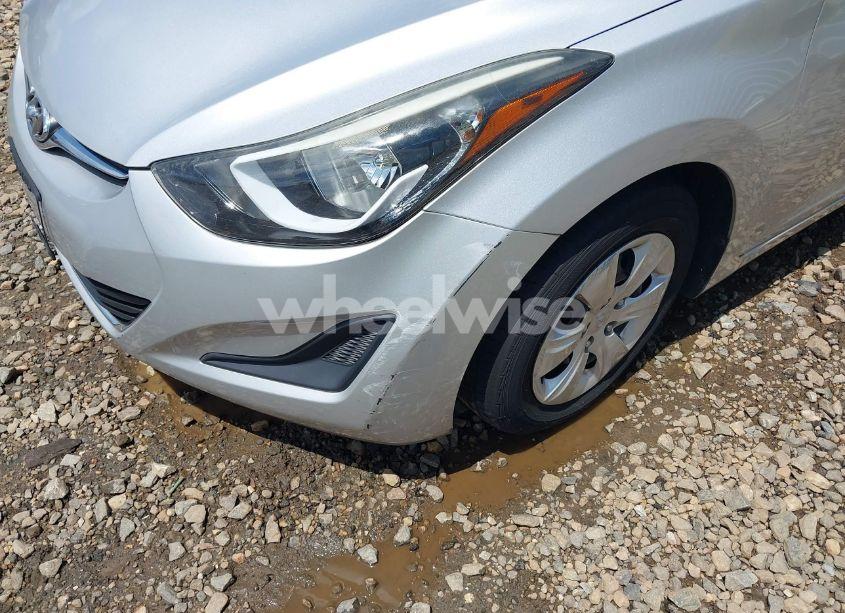 Photo 6 of 2016 Hyundai Elantra SE (VIN 5NPDH4AE9GH768620)